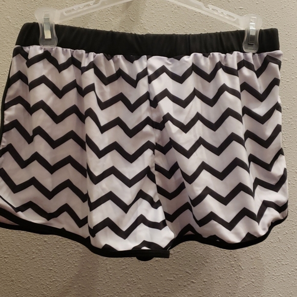 Bathing suit - Picture 3 of 4